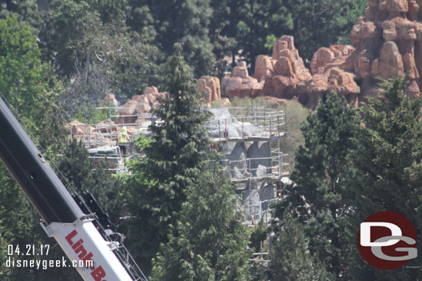 A closer look at the rock facing the river.