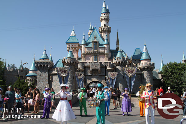 Mary Poppins and the Pearly Band.