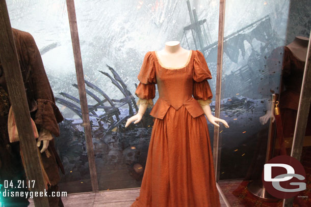 Carina Smyth costume worn by Kaya Scodelario