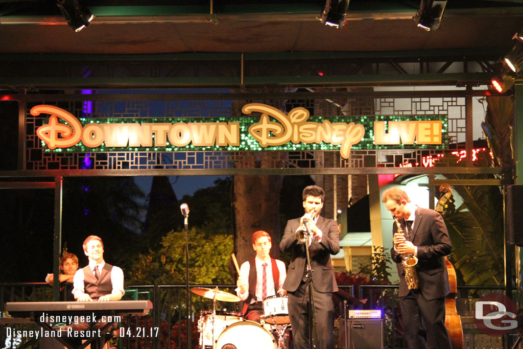 Five Got Rhythm performing in Downtown Disney