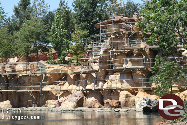 Panning across from right to left.   The rocks look almost complete.