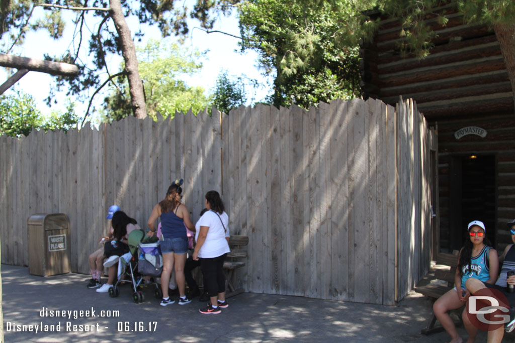 In Frontierland the entrance on the south side has walls up.