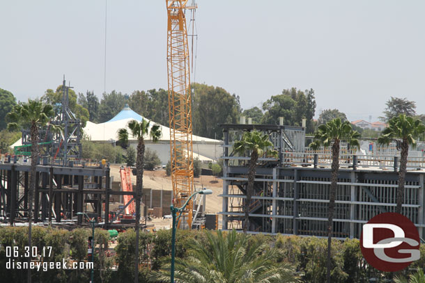 Panning to the right a gap between the two show buildings