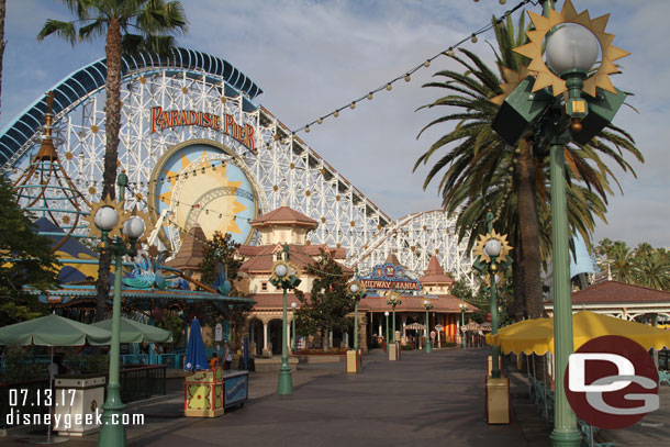 The Pier was a ghost town at 8:04am.