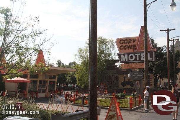 No one out at the Cozy Cone yet.