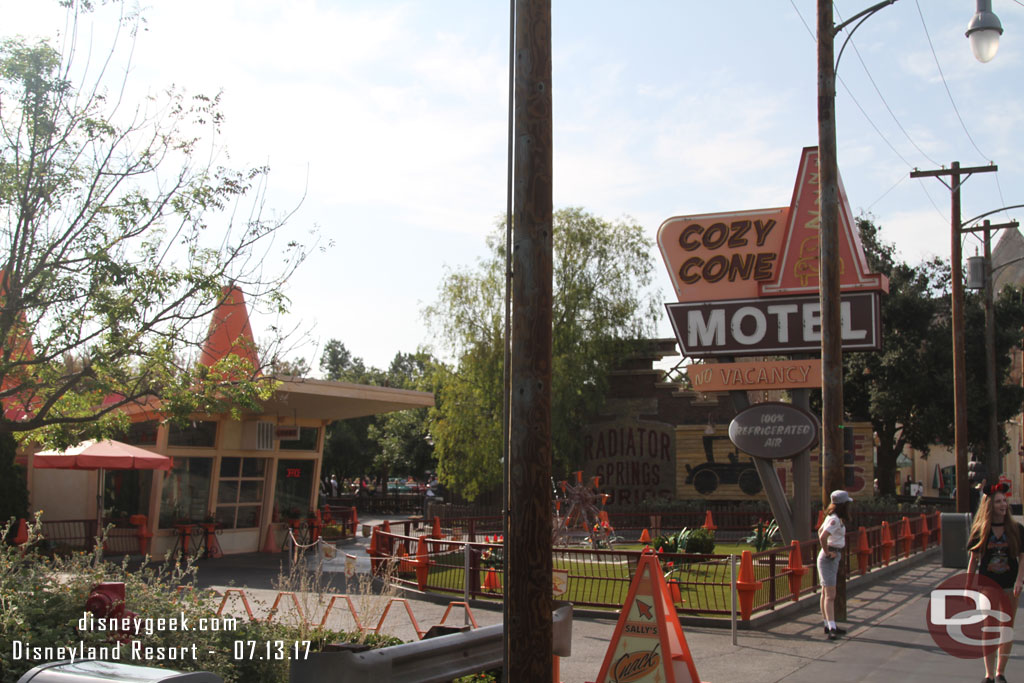 No one out at the Cozy Cone yet.