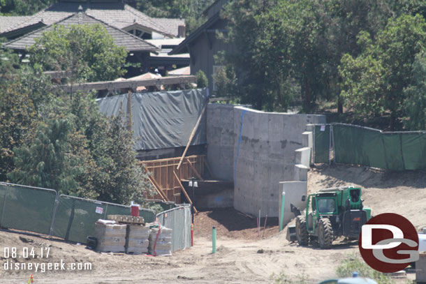 A closer look at the Critter Country entrance.