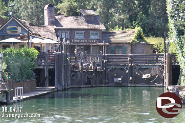 This trip I stayed on the lower deck to get some river level pictures.