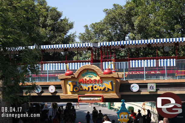 The train was still closed as I entered Toontown.