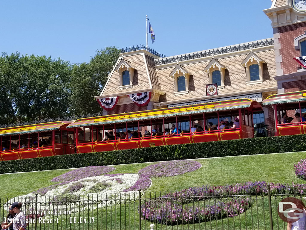 Arriving at Disneyland just before 2pm.