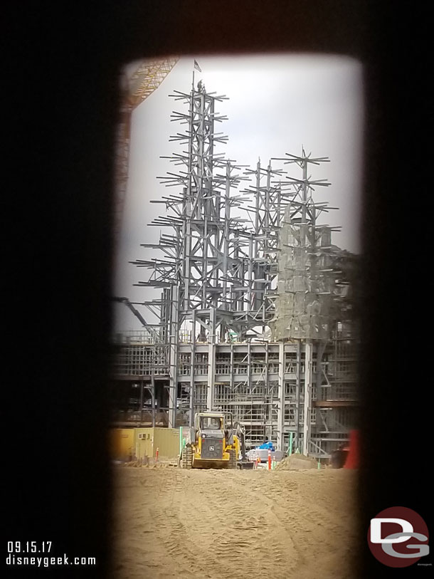 A quick look at the Star Wars: Galaxy's Edge construction from the Big Thunder Trail.