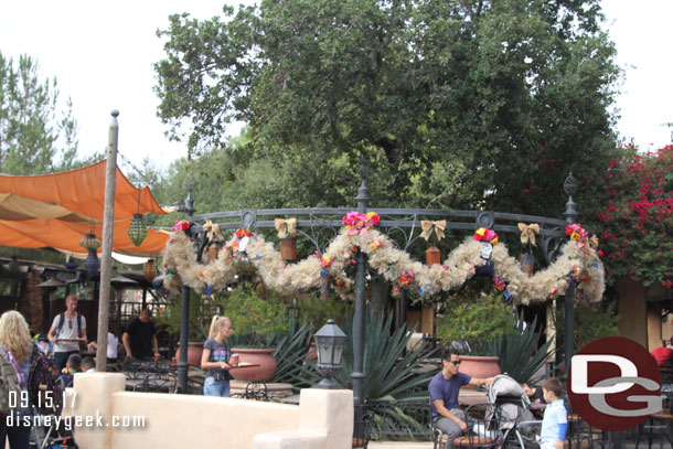 Día de los Muertos celebration in Frontierland.