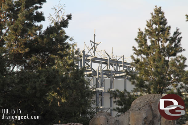 More steel up on the exterior of the Battle Escape Building that will eventually support rock work.