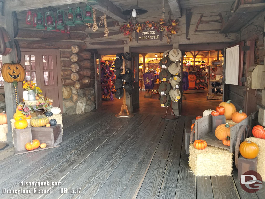 Pioneer Mercantile decorated for Fall.