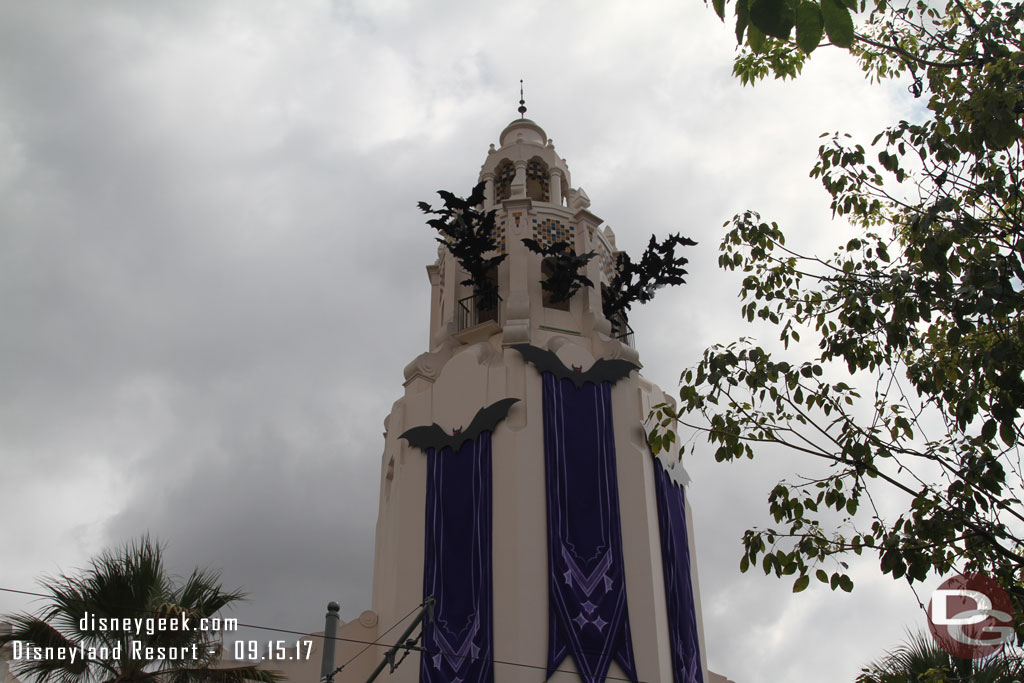 Carthay Circle Restaurant features more purple and bats.