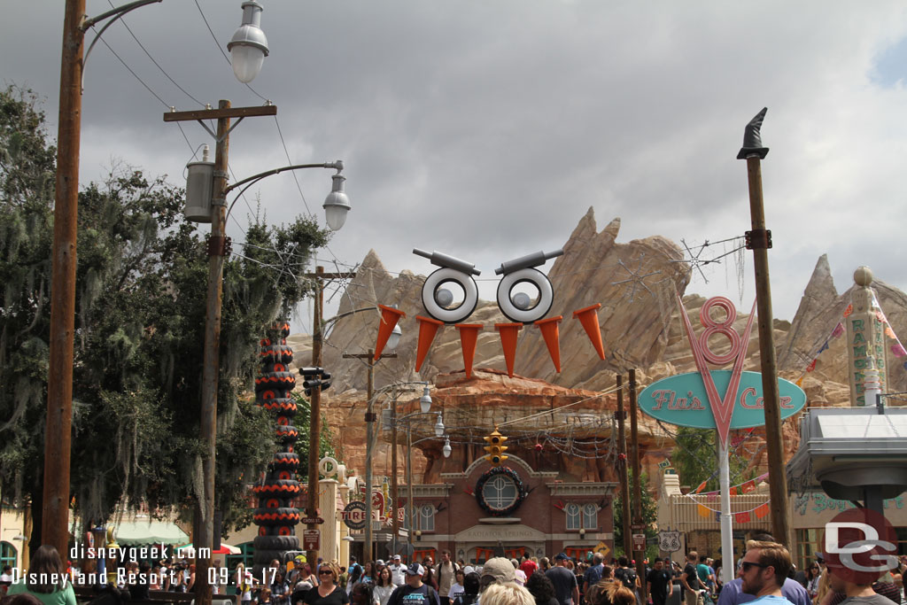 Route 66 Haul-O-Ween decorations.