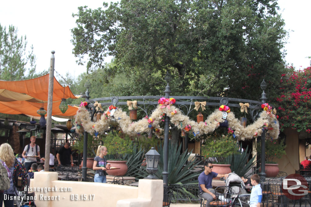 Día de los Muertos celebration in Frontierland.