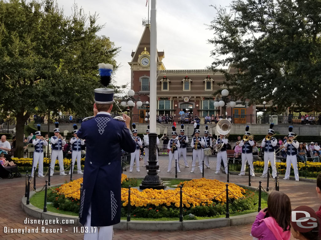 Stopped by Town Square for the nightly Flag Retreat featuring only the Disneyland Band this evening, no Dapper Dans.