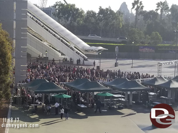 A wider picture of the security backup.  For park opening it seems all check points should be open.  There were less than half open.