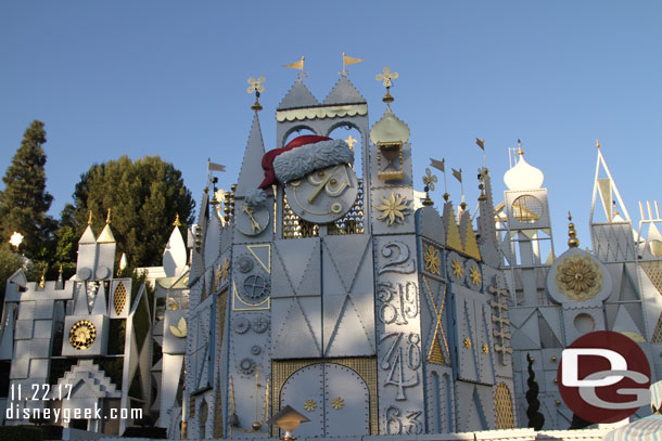 Time for it's a small world holiday FastPass