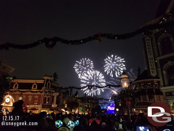 I moved very quickly over to Disneyland and got caught up in a slow moving and long line to enter the park so  I arrived on Main Street just as the lights went out for Believe in Holiday Magic. So  I was in a less than ideal location.