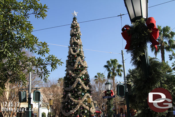 Buena Vista Street Christmas Tree