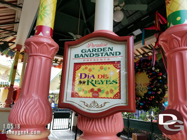 A sign up for Dia De Reyes at the Bandstand but no mention of the Storytellers or show times for them (they were in the printed times guide)