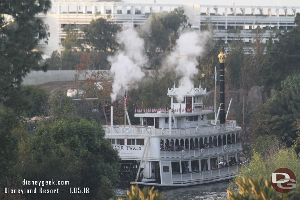 The Mark Twain rounding the riverbend.