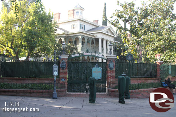 The Haunted Mansion is closed for removal of the holiday overlay.  The FastPass scanners look really awkward in the walkway with no one around.