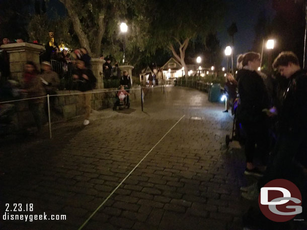 7 minutes until show time and there was plenty of stand by space.  It ended up being about 3 deep in my immediate area and up near the trashcan in this picture it looked more full at show time.