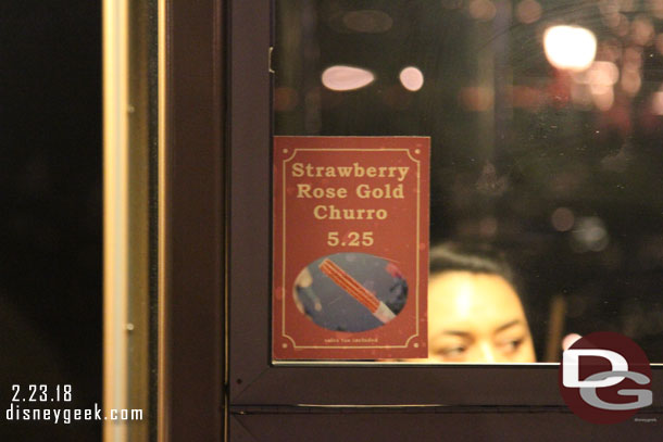 The churro cart in the hub now sells strawberry rose gold churros..  there were maybe a handful of guests in line.  You could definitely smell the strawberry as you walked by.