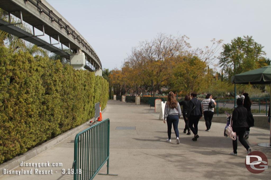 Trams were dropping off on the left side along the Monorail beam and only loading at the closest stop to the parks on the other side as work is underway at the second stop on that side, assuming to move the ramp.