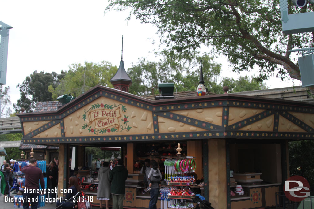 Le Petit Chalet Gifts   (Also notice on the roof  machines for the upcoming fireworks show, guessing bubbles)