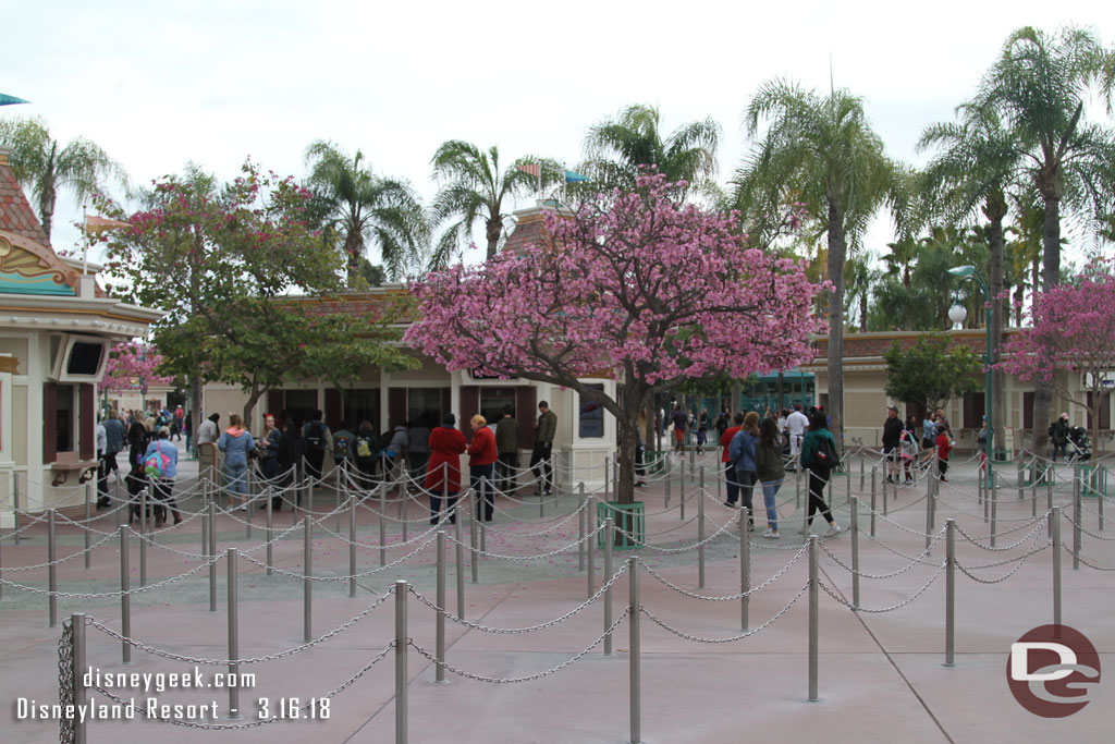 No lines this afternoon for tickets.