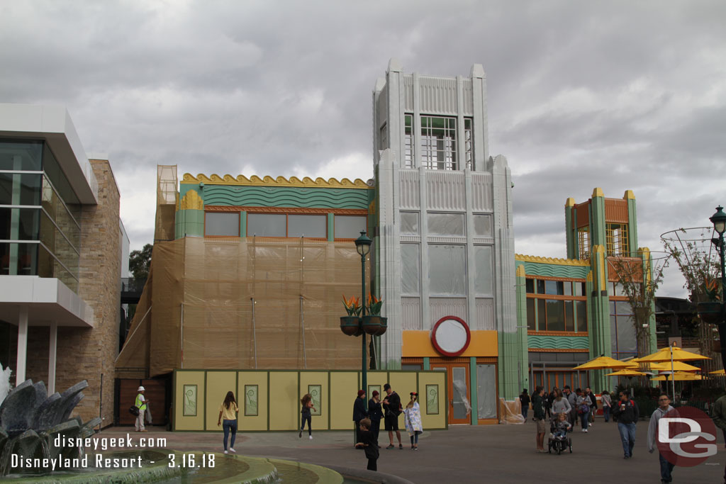 Repainting underway on the former Build-a-Bear location.