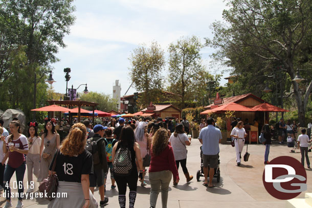 Walkways are fairly busy with the festival and spring break crowds.