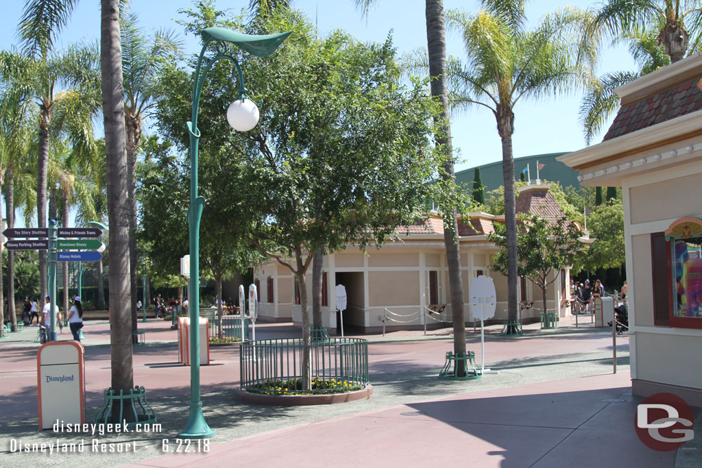 Several signs in the center of the esplanade.