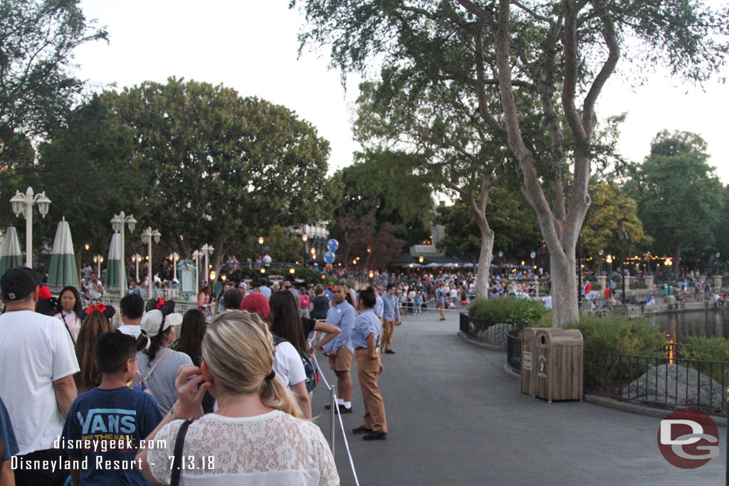 New Orleans Square was busy as usual thanks to Fantasmic roping off a large portion of the walkways.