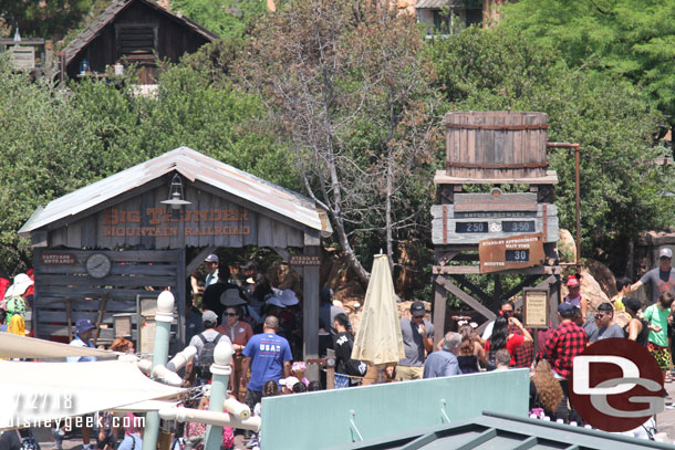 A look at the Big Thunder queue/wait time this afternoon.
