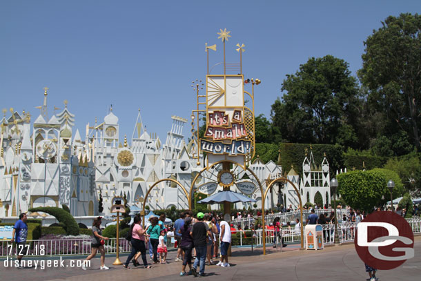 Decided to grab a FastPass for some A/C and to work on a post.. so stopped by it's a small world.