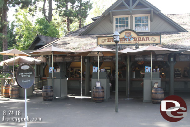 All quiet at the Hungry Bear.  It was just after 3pm so between mealtimes.