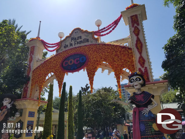 Coco has taken over the Paradise Gardens again turning it into Plaza de la Familia.