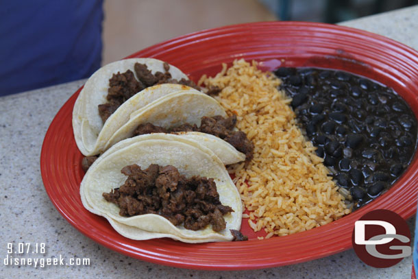 Tacos de Estilla Callejero -- the first order that came out for our group was missing some elements. 