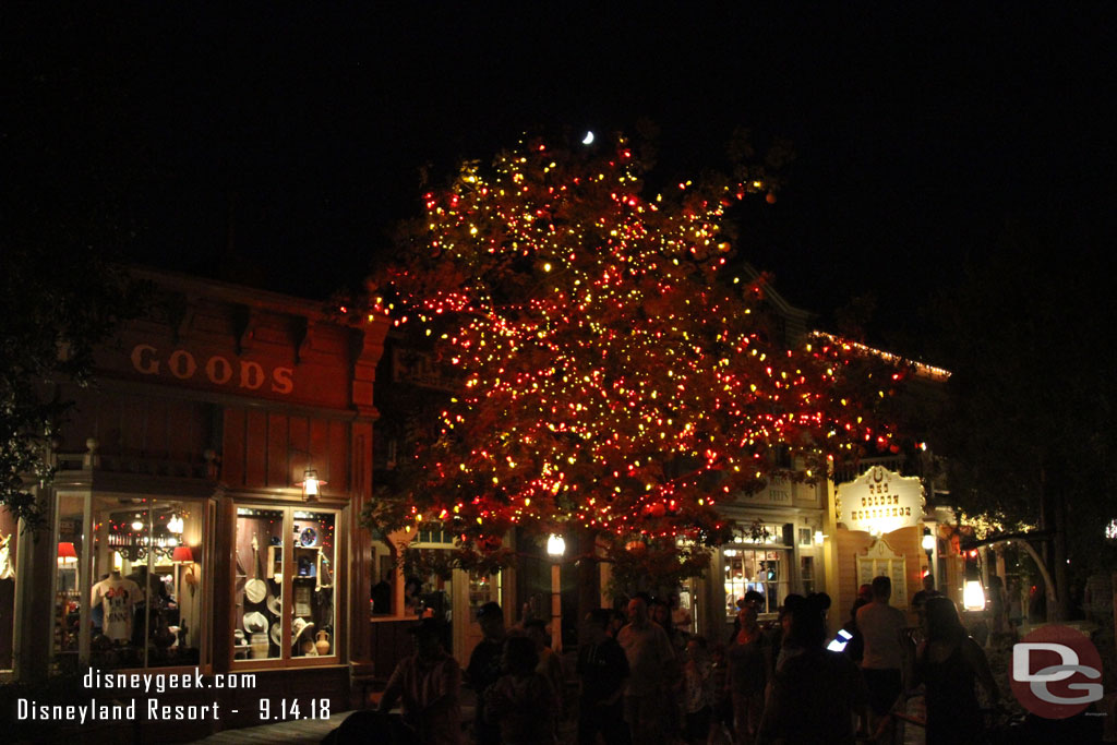 The Halloween Tree at night.