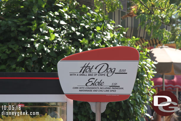 Outdoor vending cart near Paradise Gardens.