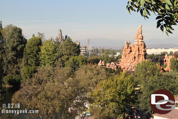 Decided to hike through the tree house.  The view of Frontierland and Star Wars: Galaxy's Edge beyond.