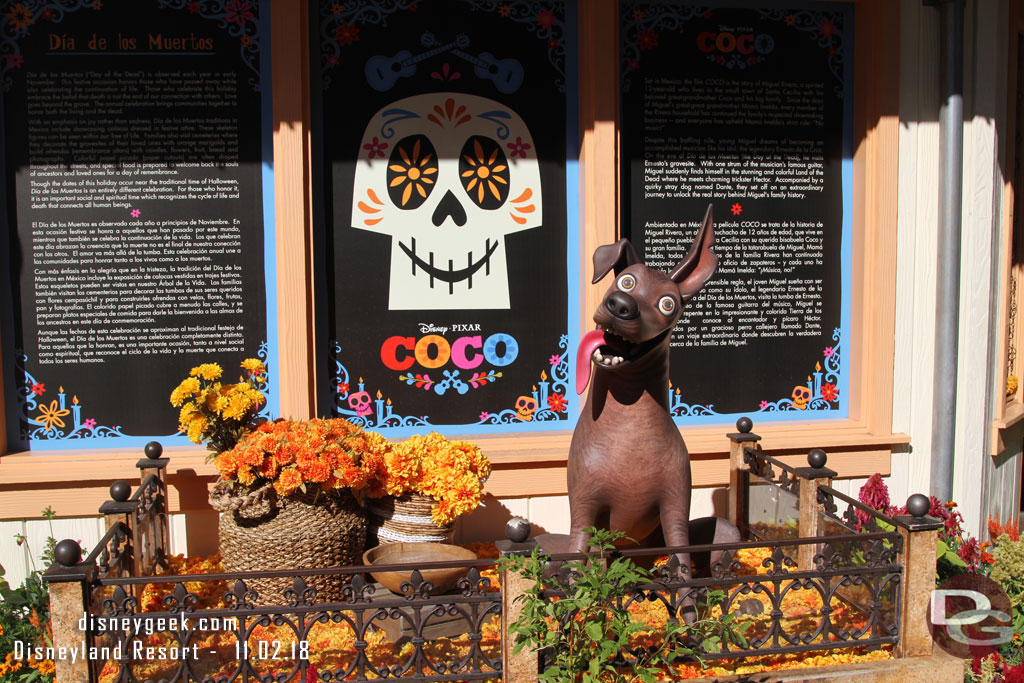 Coco was still being celebrated in Paradise Gardens. This is the final weekend before Christmas takes over.