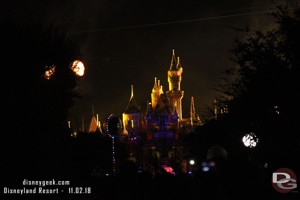 That balloon with the lights found its way to Disneyland and into my line of sight again..