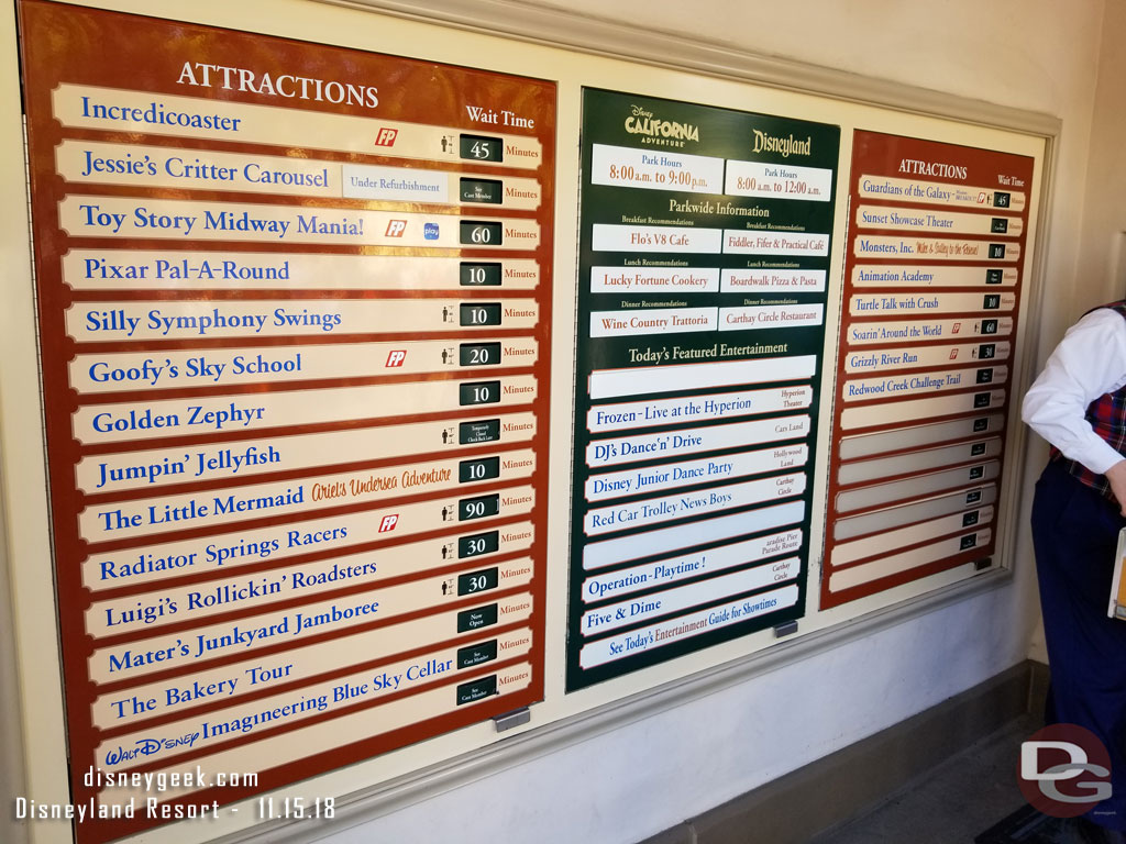 Disney California Adventure wait times at 11:24am