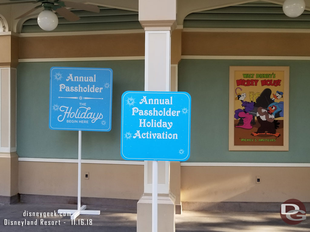 An annual passholders area is set up under the swings.